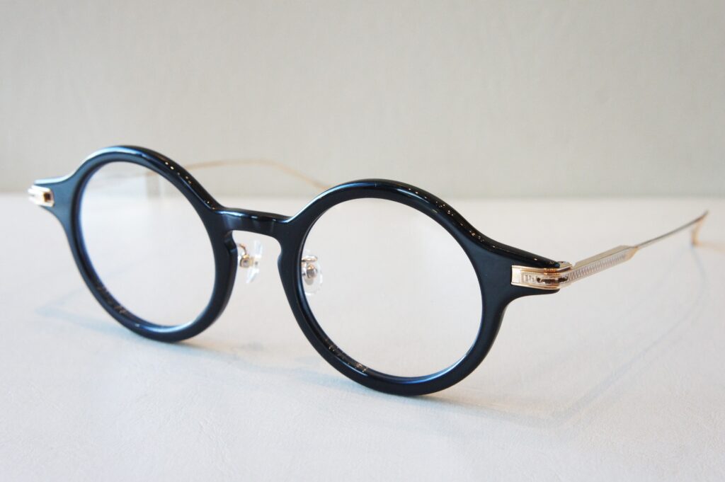 Filton
Kit de couture02
Col.1　ブラック