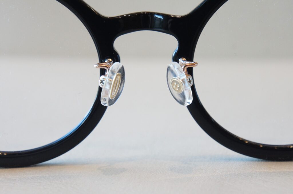 Filton
Kit de couture02
Col.1　ブラック
クリングスと鼻パッドの写真