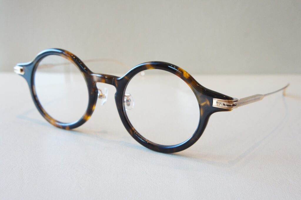 Filton
Kit de couture02
Col.4　デミ